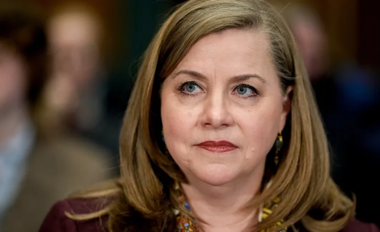 Michelle Bowman’s Nomination for Fed’s Top Bank Oversight Role Advances in Senate