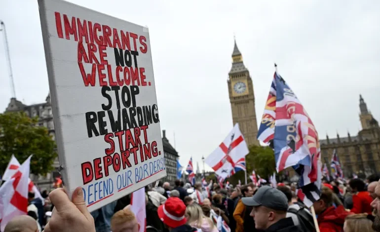 UK’s Starmer Vows to “Take Back Control” of Borders With New Immigration Crackdown