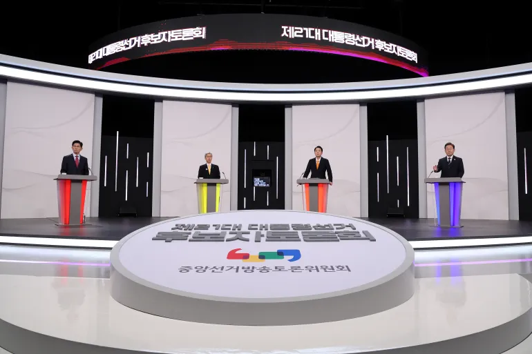 South Korea’s Presidential Candidates Clash in First Debate Ahead of Snap Election