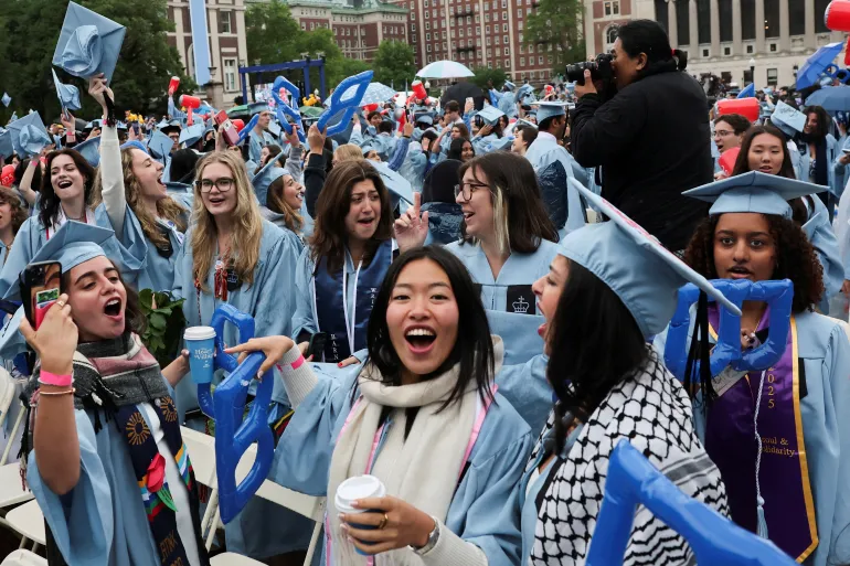 Chinese Students in U.S. Face New Uncertainty After Trump Administration Threatens Visa Revocations