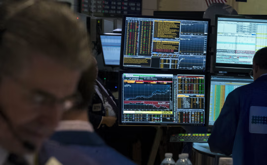 Bloomberg Terminal Outage Disrupts Trading, Delays UK and EU Bond Auctions