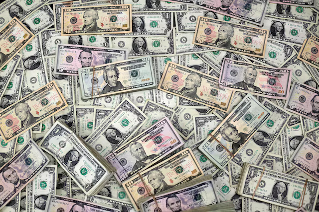 Why Investors Are Sounding the Alarm Over the US Spending Bill and Bond Market Turbulence