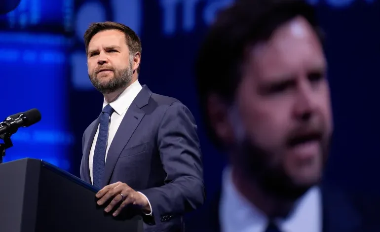US Vice President JD Vance Calls on Crypto Industry to Engage Politically to Secure Regulatory Clarity