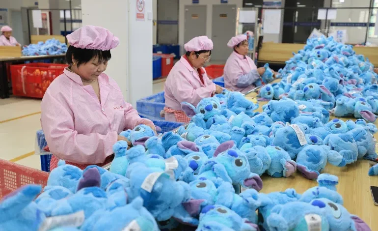 China Dominates U.S. Toy, Christmas Goods Market Amid Tariff Tensions