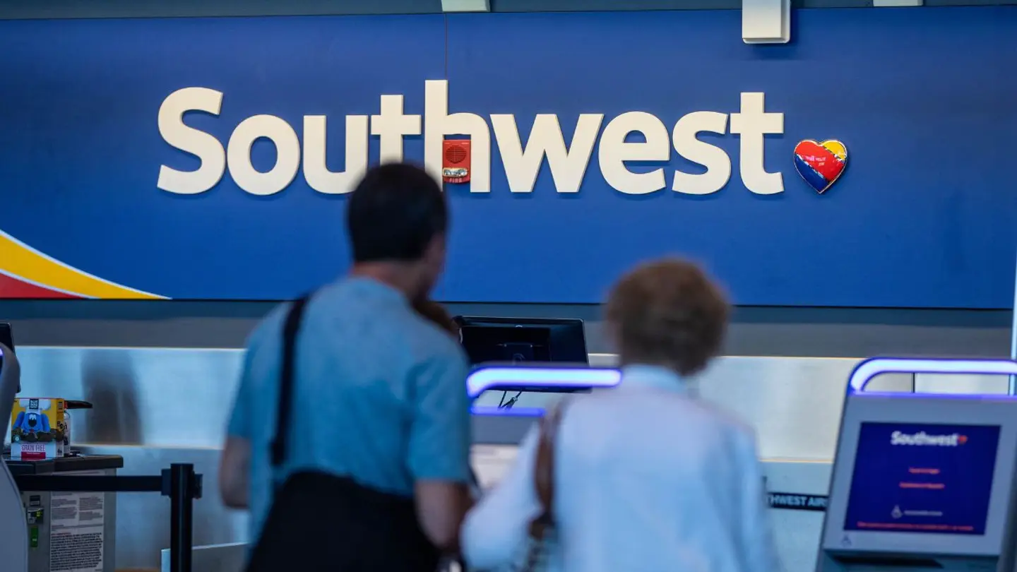 Southwest Airlines to End Free Checked Bags, Introduce Basic Fares, Assigned Seating in Major Policy Shift
