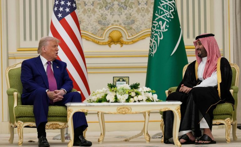Trump Begins Middle East Trip in Saudi Arabia, Eyes Economic Deals, Iran Concerns