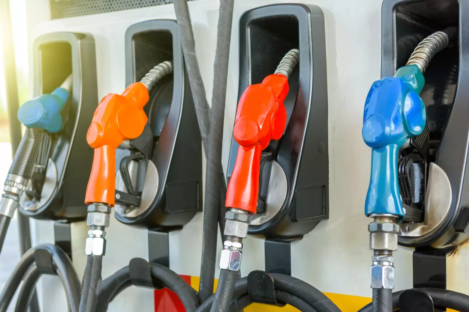 Gas Prices in Casper Remain Steady Heading Into Summer Season