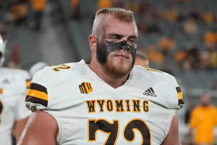 Why Caden Barnett’s Vocal Leadership Is Key to Wyoming’s Football Team