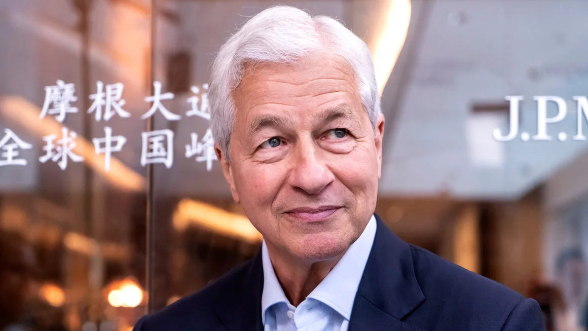 Jamie Dimon Cautions Against Stagflation Risk Amid Global Economic Uncertainty