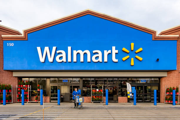 Trump Pressures Walmart Over Tariff-Driven Price Hikes, Sparking Tensions with Retail Sector