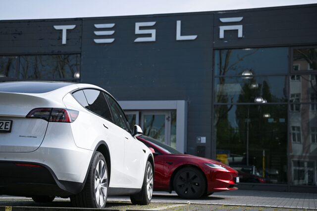 Tesla’s European Sales Decline Persists, but Revamped Model Y Boosts Deliveries in Norway