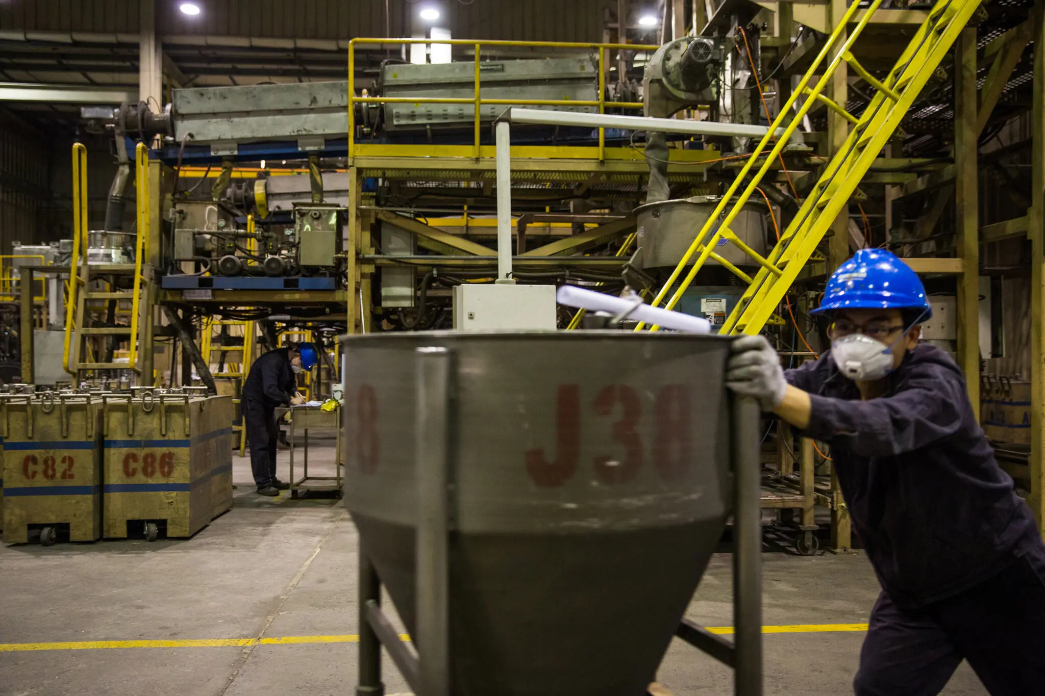 US Faces Rare Earth Magnet Shortages Amid Heavy Reliance on China