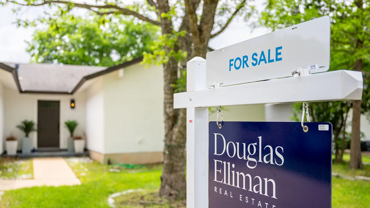 US Housing Market Posts Slowest May for Sales Since 2009 Amid Affordability Challenges