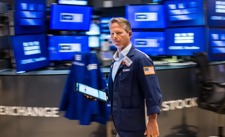 Markets Hold Steady as Investors Focus on Progress in US-China Trade Talks