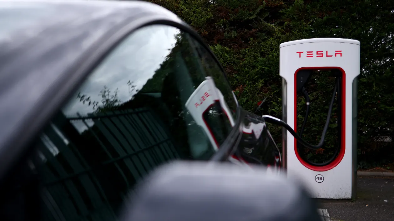 Tesla’s European Car Sales Decline for Fifth Consecutive Month Amid Rising Chinese EV Competition
