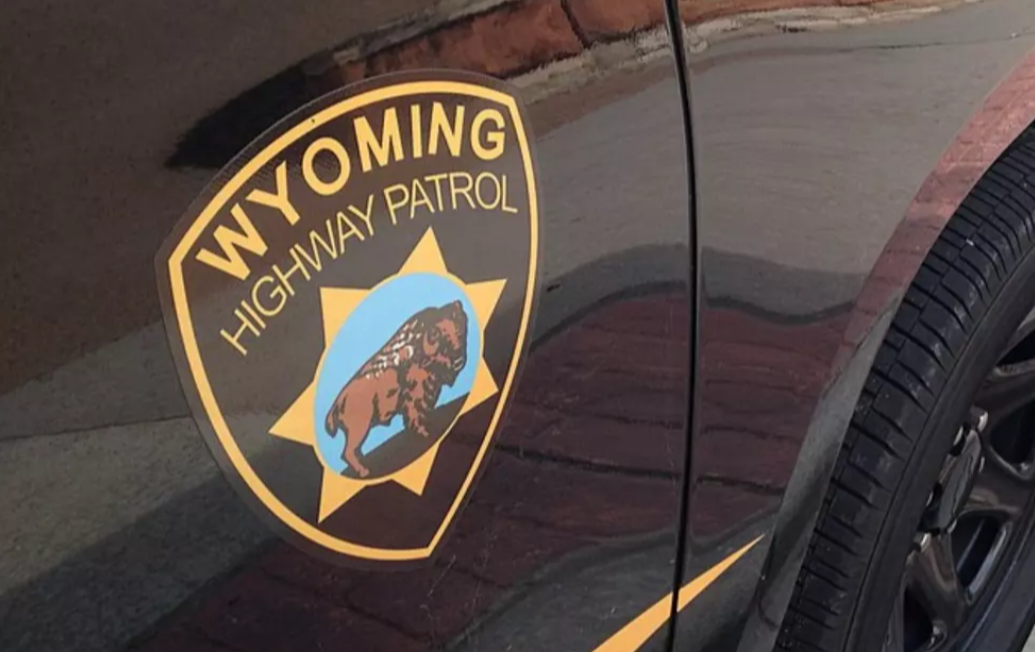 Single-Vehicle Rollover on I-25 Near Glendo Results in One Fatality, Multiple Injuries