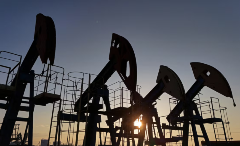 Oil Prices Dip Slightly as Markets Weigh Iran-Israel Tensions and Fed Rate Outlook