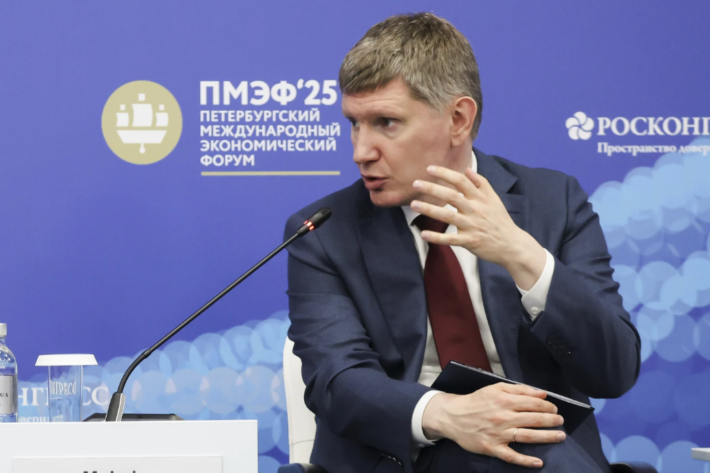 Russia’s Economy Faces Potential Downturn, Says Economic Minister at St. Petersburg Forum