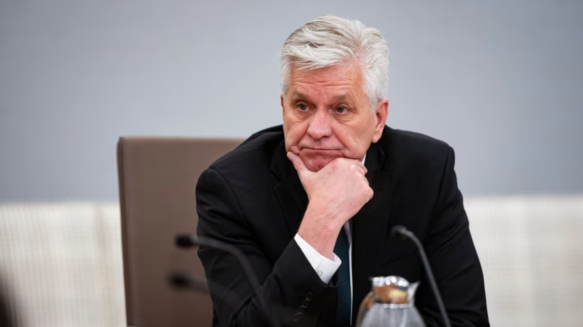 Fed Governor Waller Signals Support for Rate Cuts, Echoing Trump’s Calls for Lower Interest Rates