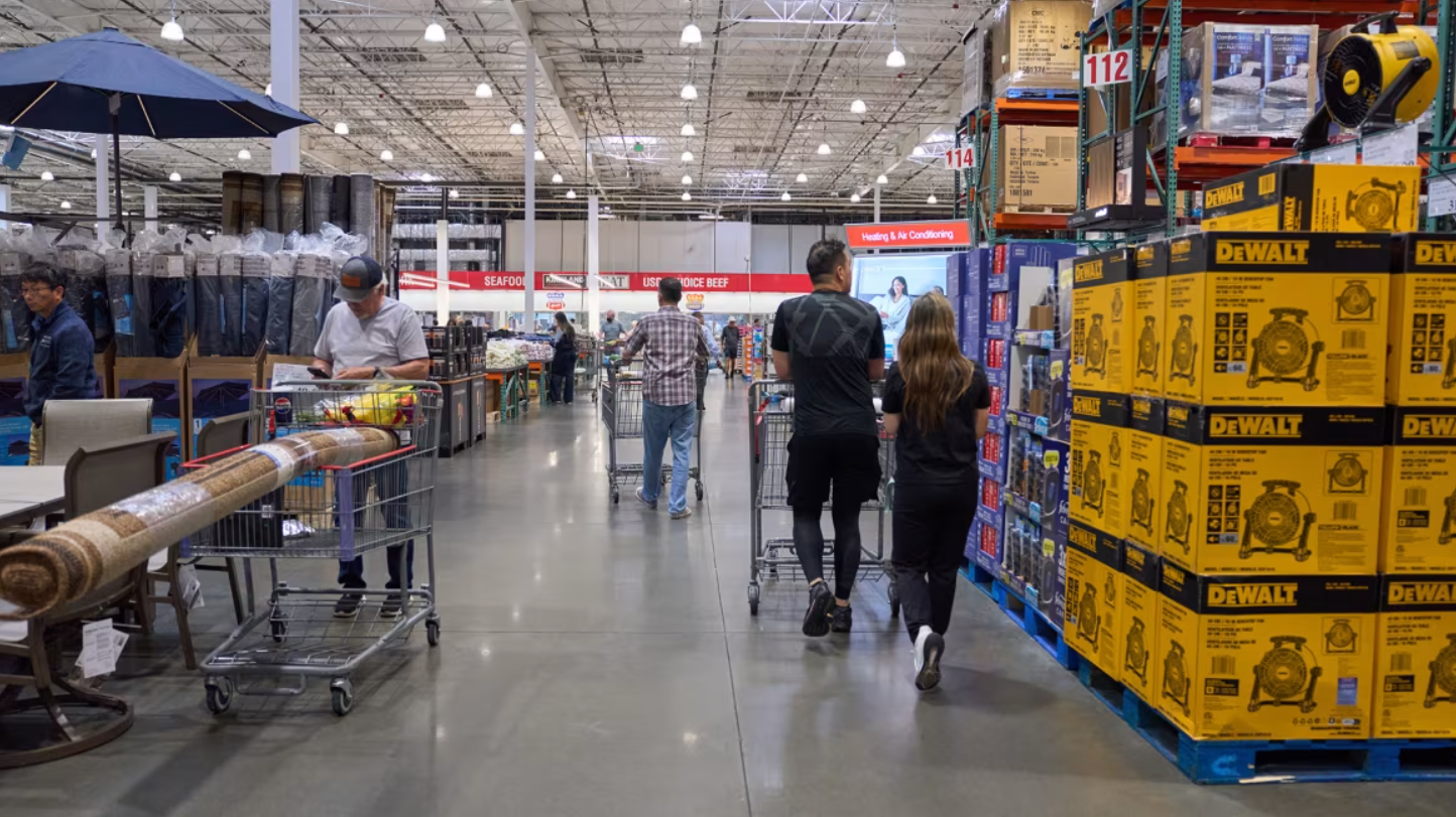 Inflation Ticks Up in May as US Consumers Pull Back on Spending