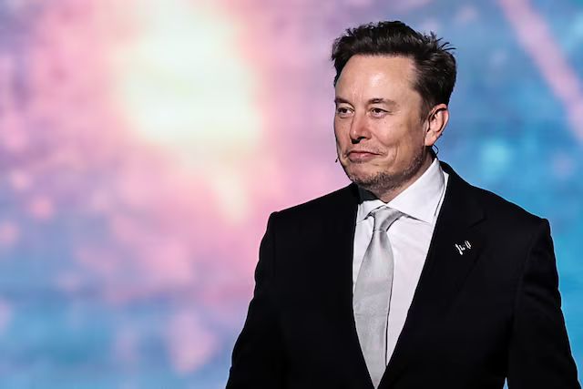 Tesla Executives Raised Concerns After Musk Denied Cancelling $25,000 EV Project