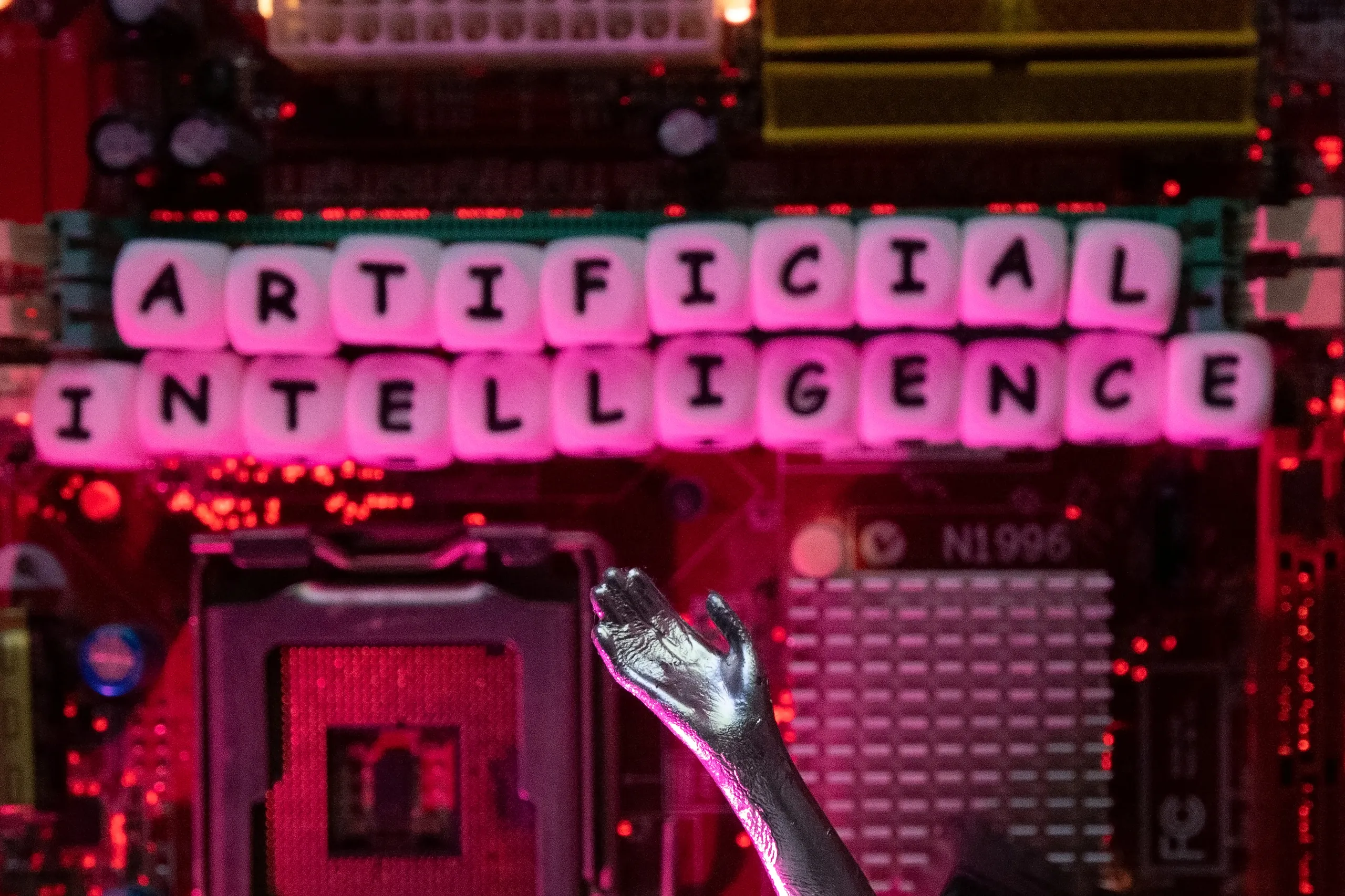 Tech Hiring Slows as AI Adoption and Tariff Uncertainty Reshape Job Market