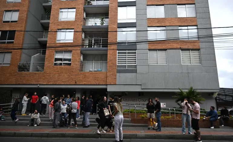 Powerful Earthquake Shakes Bogotá, Triggers Panic but No Major Injuries Reported