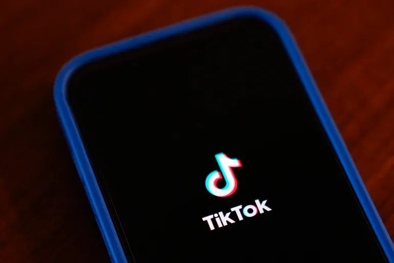 Trump Grants TikTok 90-Day Reprieve, Delays Divest-or-Ban Deadline to 17 September