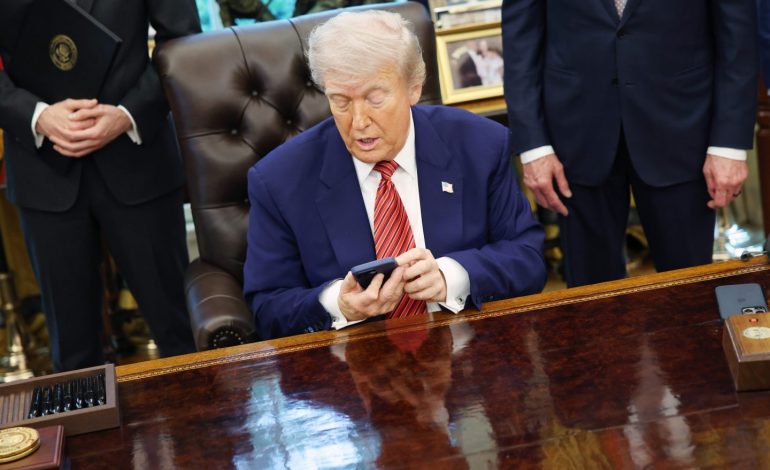 Analysts Doubt US Manufacturing Claims for Trump-Branded Smartphone