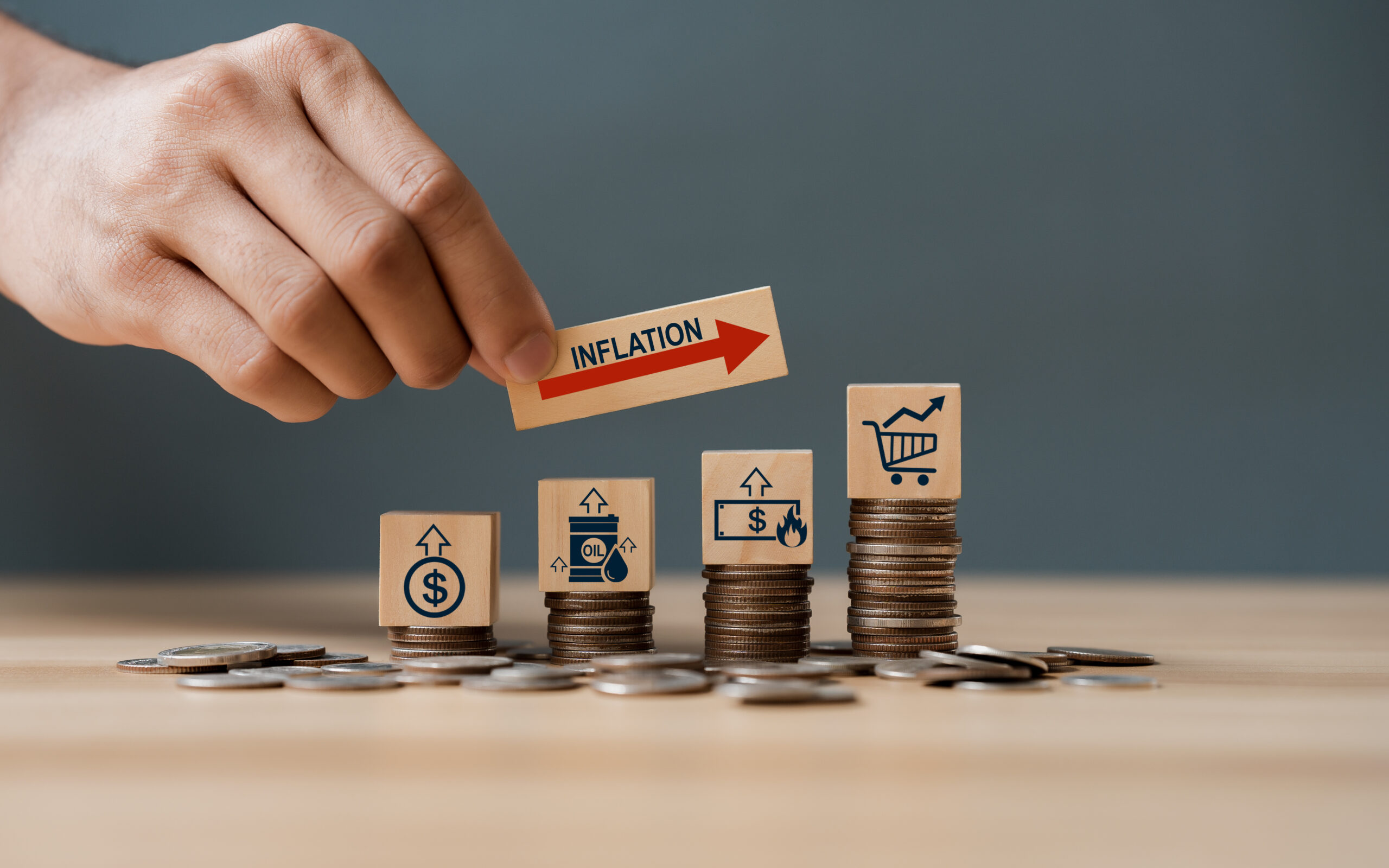 US Consumer Spending and Income Decline in May as Trade Pressures Mount