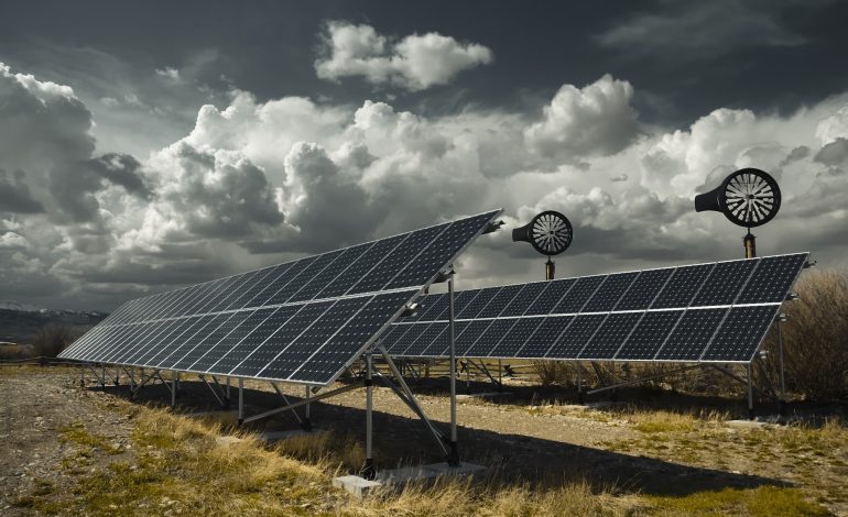 Clean Energy Investment Surges Ahead of Fossil Fuels, Global Report Shows