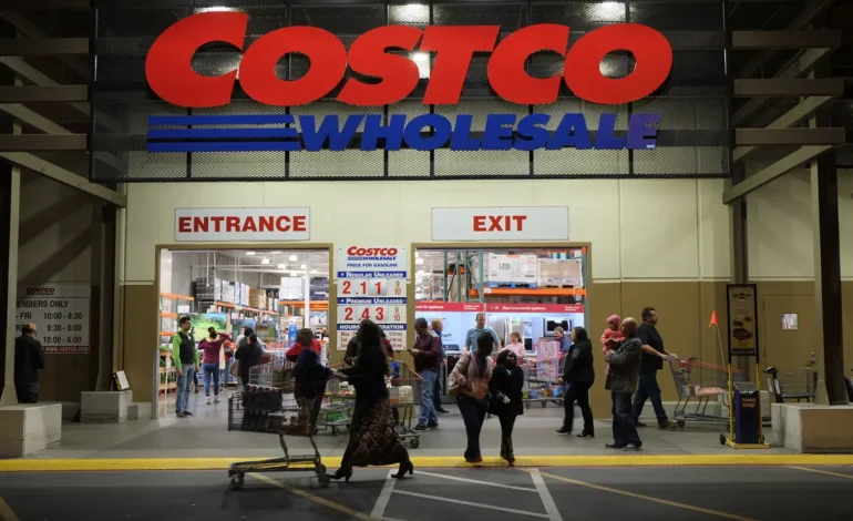 Costco Revives Fan Favorite — Sort Of — with New ‘Combo Calzone’