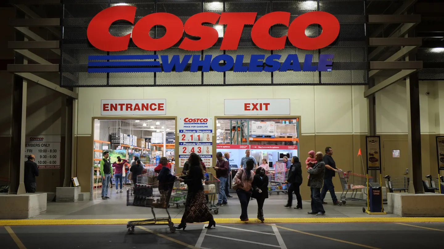 Costco Revives Fan Favorite — Sort Of — with New ‘Combo Calzone’