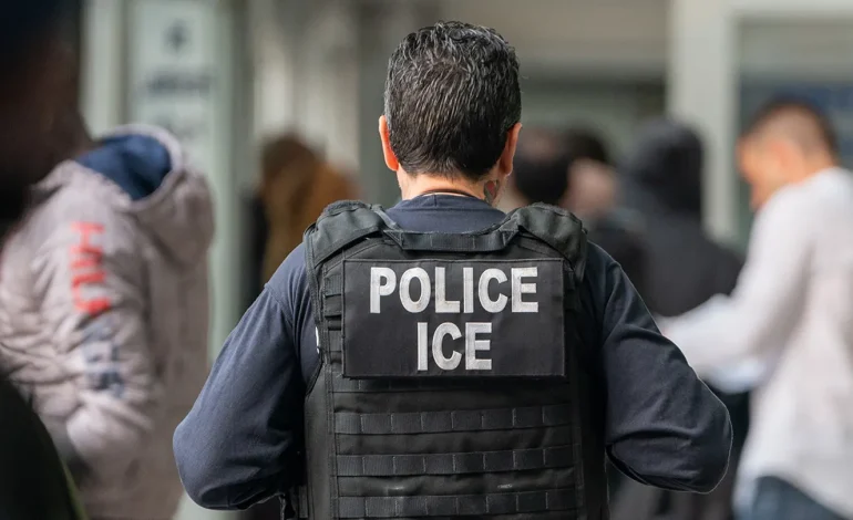 Chicago Suspends Online Municipal ID Applications After ICE Subpoena