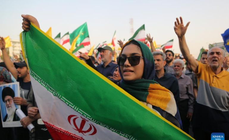 Iran Executes Three for Espionage and Arrests Hundreds Amid Rising Crackdown Concerns
