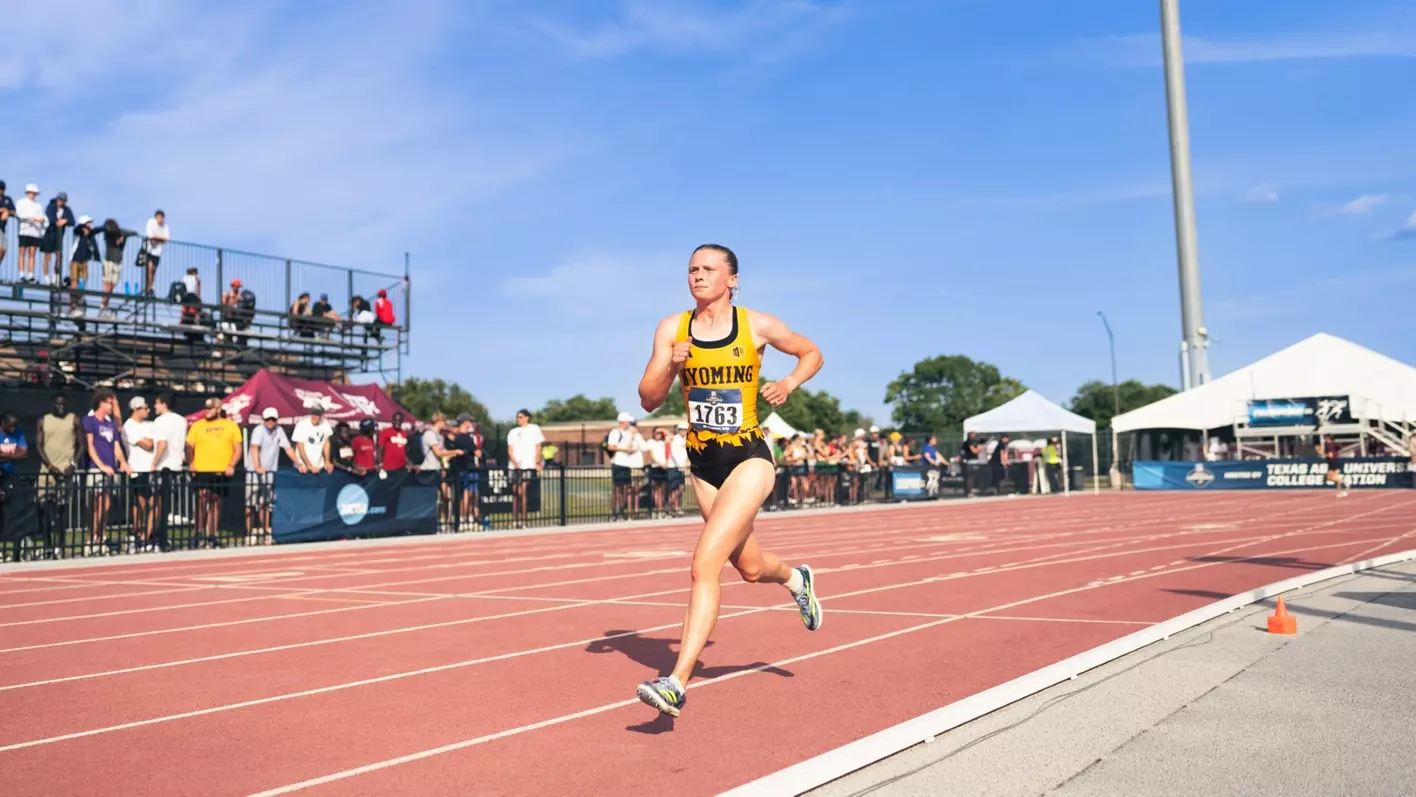 Abigail Whitman Concludes Wyoming’s NCAA West First Round Appearance in Women’s Steeplechase