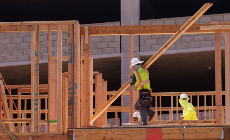 Homebuilder Confidence Dips to Near Pandemic Lows Amid Economic and Tariff Uncertainty