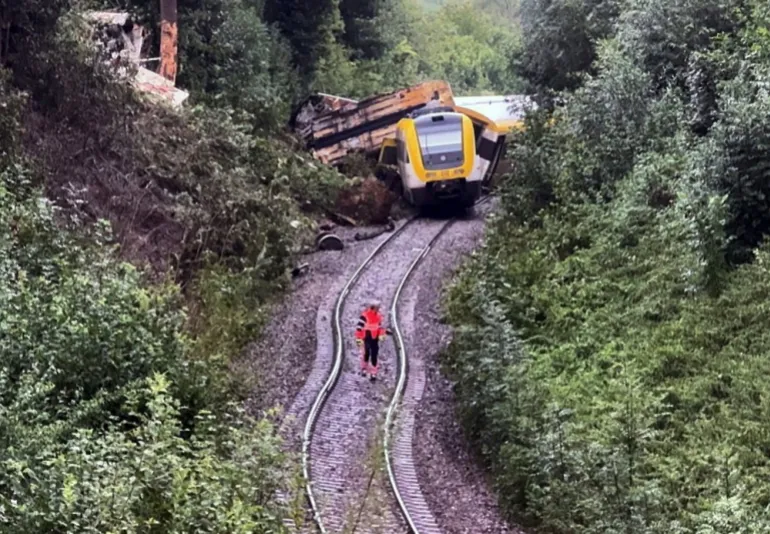 Deadly Train Crash in Germany Leaves at Least 3 Dead, Dozens Injured