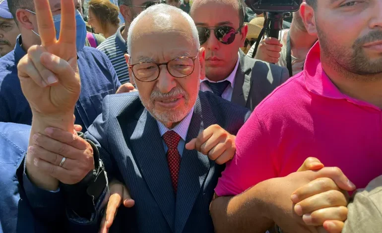 Tunisian Court Hands Lengthy Prison Sentences to Ex-Officials