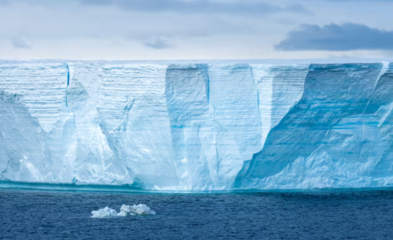 US to Halt Sea Ice Data Sharing as Scientists Warn of Growing Gaps in Climate Monitoring