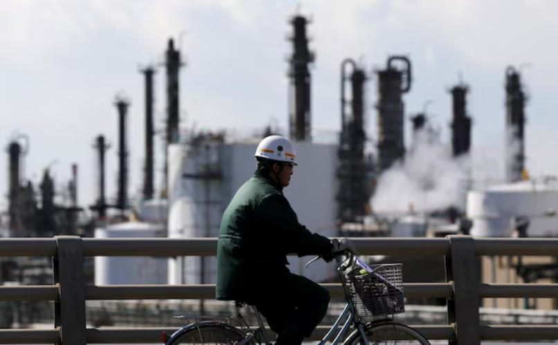Japan’s Real Wages Decline Sharply in May Amid Inflation Pressures