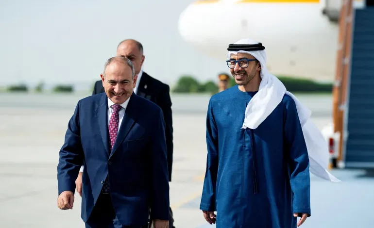Azerbaijan, Armenia Meet for Peace Talks in UAE, No Timeline Set
