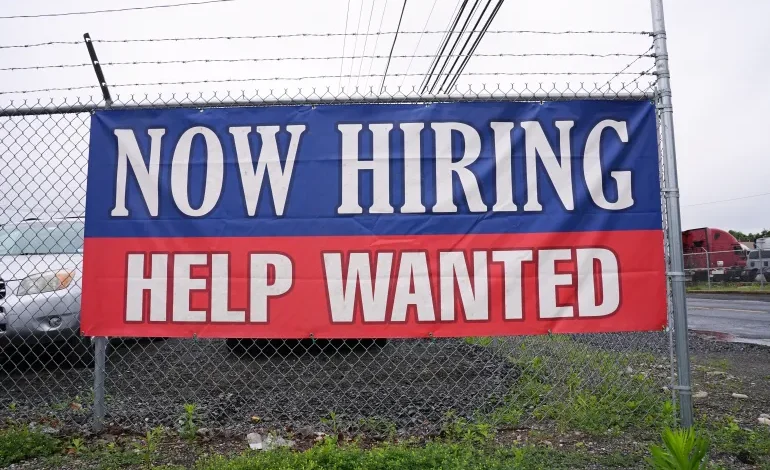 Strong US Job Growth Masks Underlying Weakness in Labor Market
