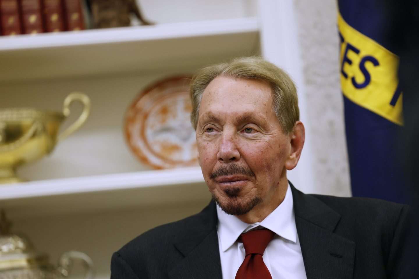 Larry Ellison Becomes World’s Second-Richest as Oracle Soars on AI Expansion and US Government Partnership