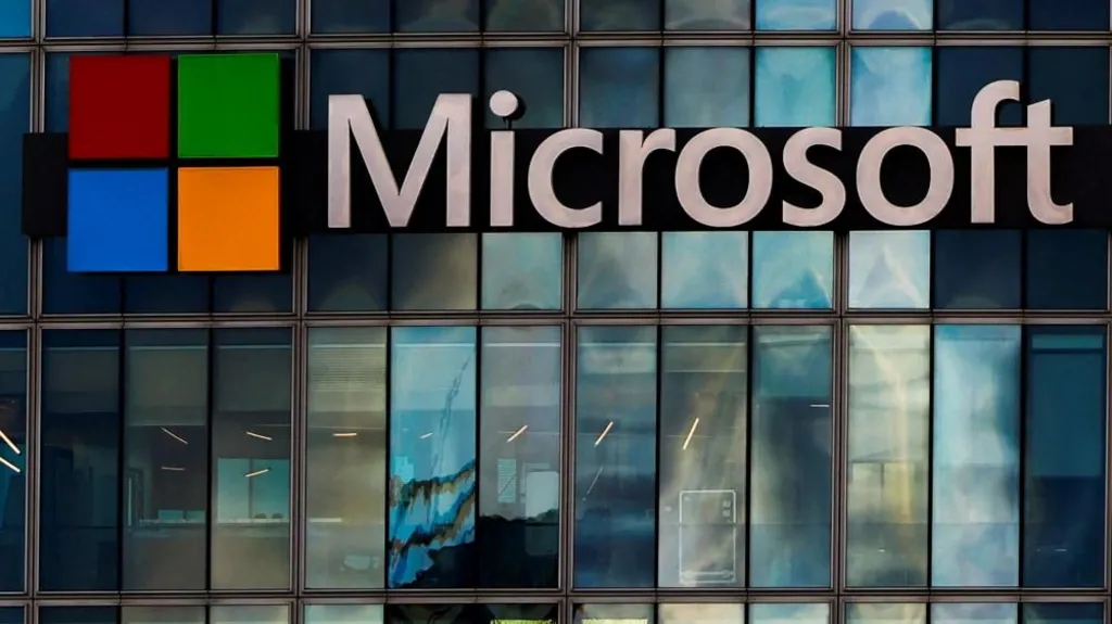 Microsoft Announces Up to 9,000 Job Cuts Amid Major AI Investment Push