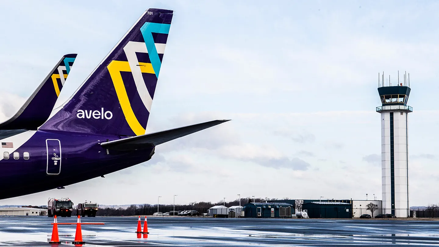 Avelo Airlines to Close California Base, Offers Transfers to East Coast Hubs
