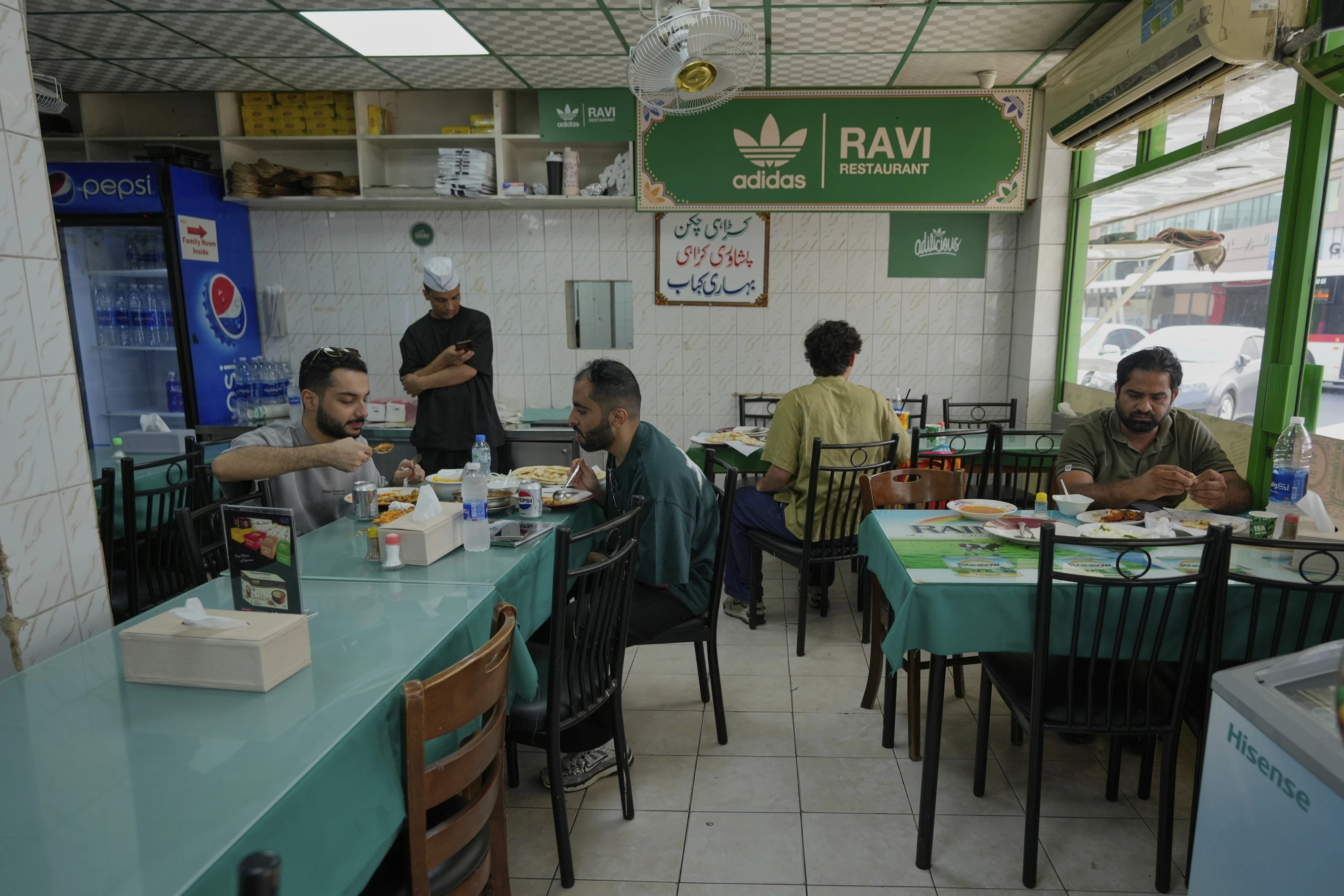 Dubai’s Expanding Restaurant Industry Faces Rising Costs and Increasing Closures