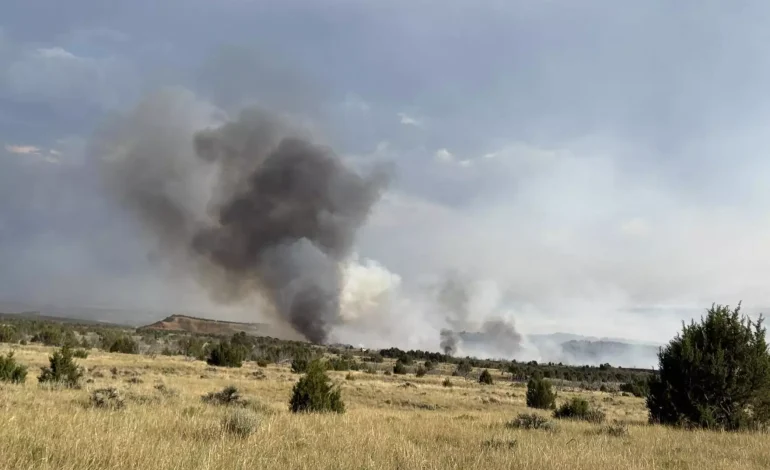 Crews Battling Wildfires Near Ten Sleep and Casper; Public Urged to Stay Clear