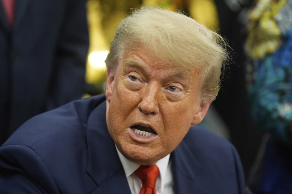 Trump Criticizes Service Glitch After Conference Call With Faith Leaders Is Delayed
