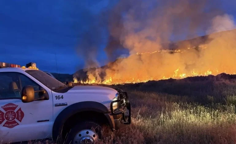 Lightning and Dry Conditions Ignite Multiple Wildfires Across Wyoming